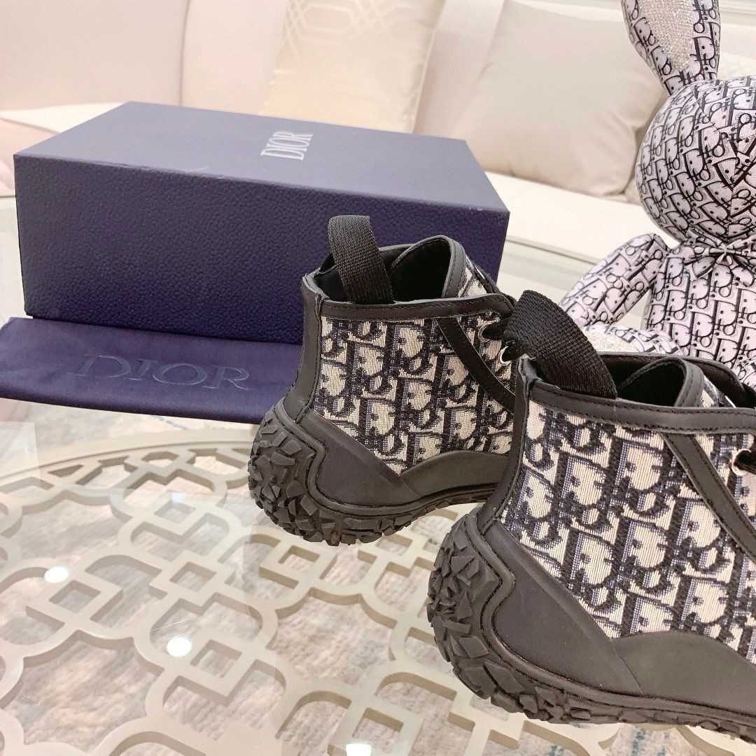 Dior B28 High Black Beige