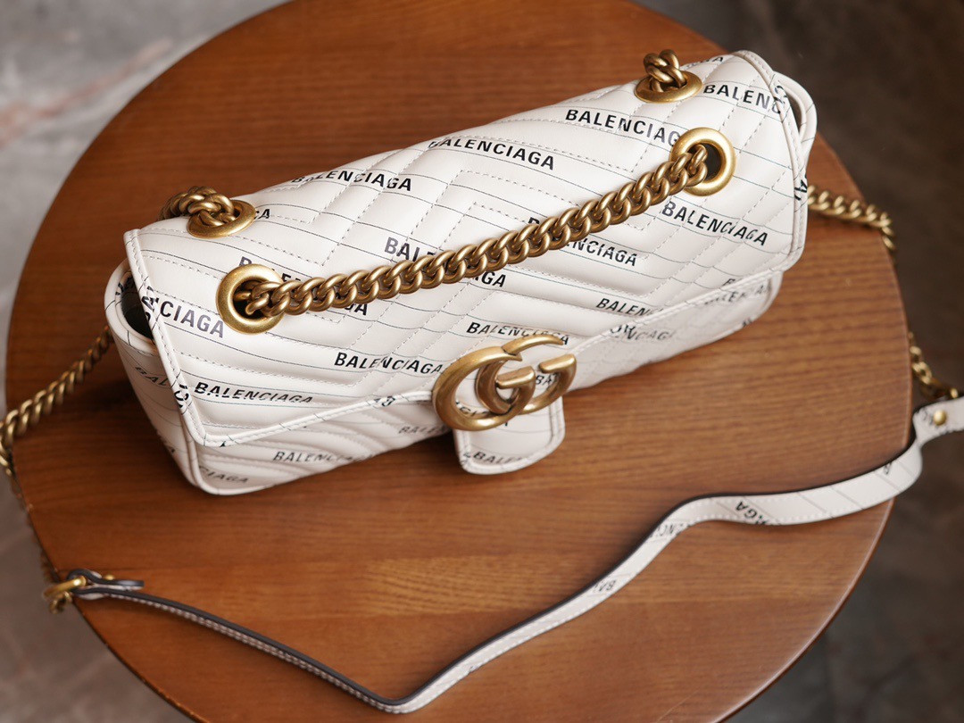 GG MARMONT 26CM GUCCI BALENCIAGA