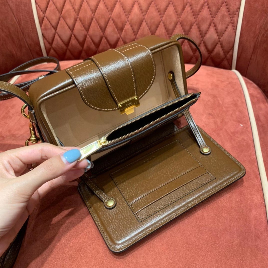 GUCCI GG mini bag with clasp closure