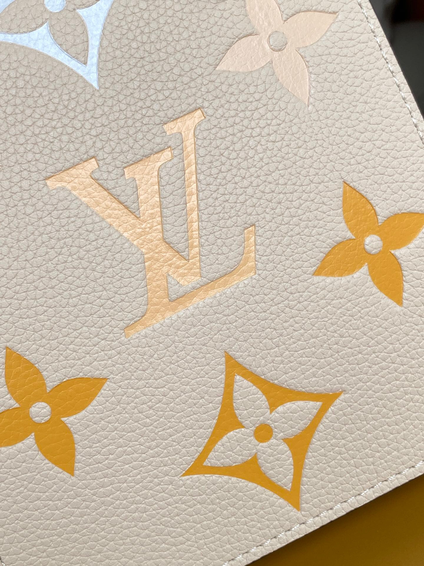 PETIT SAC PLAT M80449