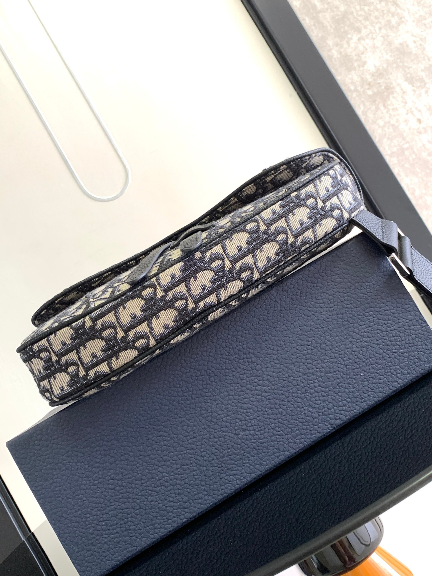 Dior Saddle Bag Beige and Black Dior Oblique Jacquard 26 x 19 x 4.5 cm