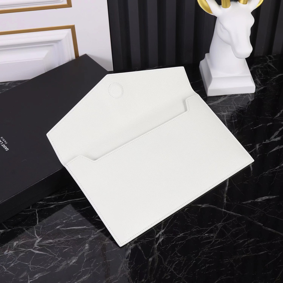 YSL UPTOWN POUCH IN GRAIN DE POUDRE EMBOSSED LEATHER BLANC VINTAGE 10.6 X 6.2 X 0.7 INCHES