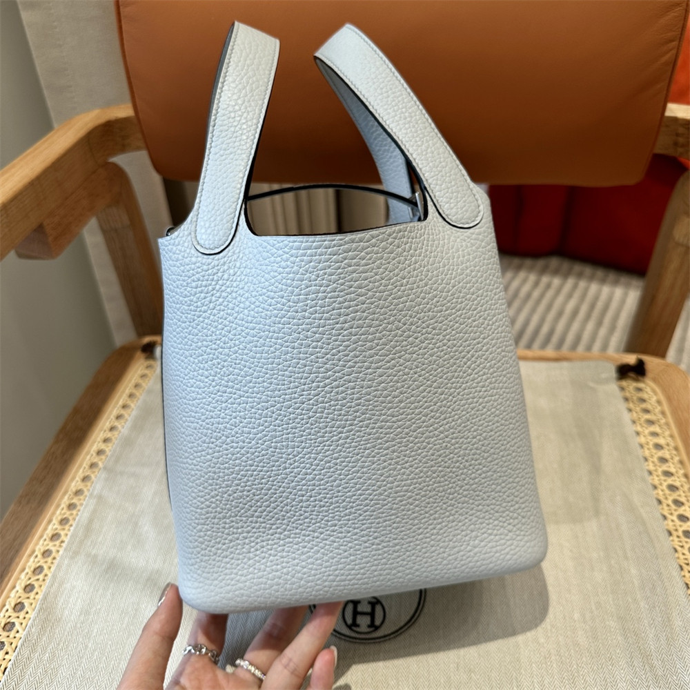 Hermès Picotin 18cm haze blue without original box