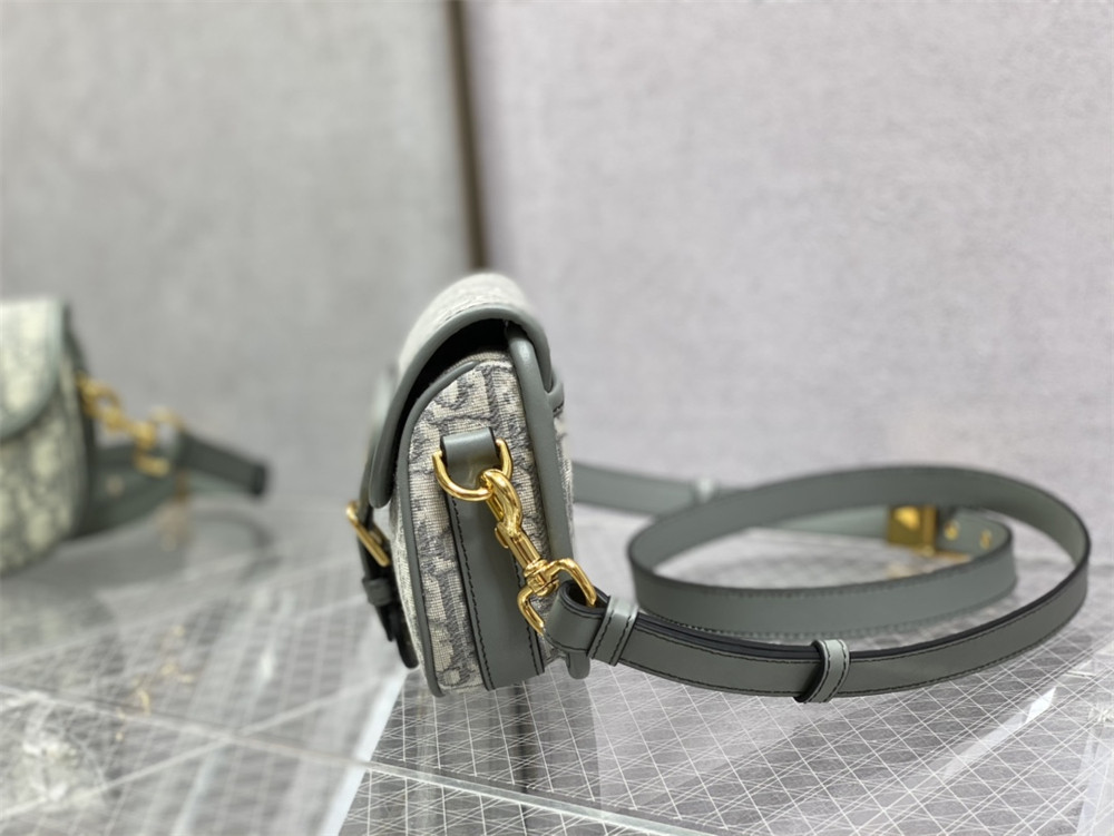 MEDIUM DIOR BOBBY BAG White Dior Oblique Jacquard