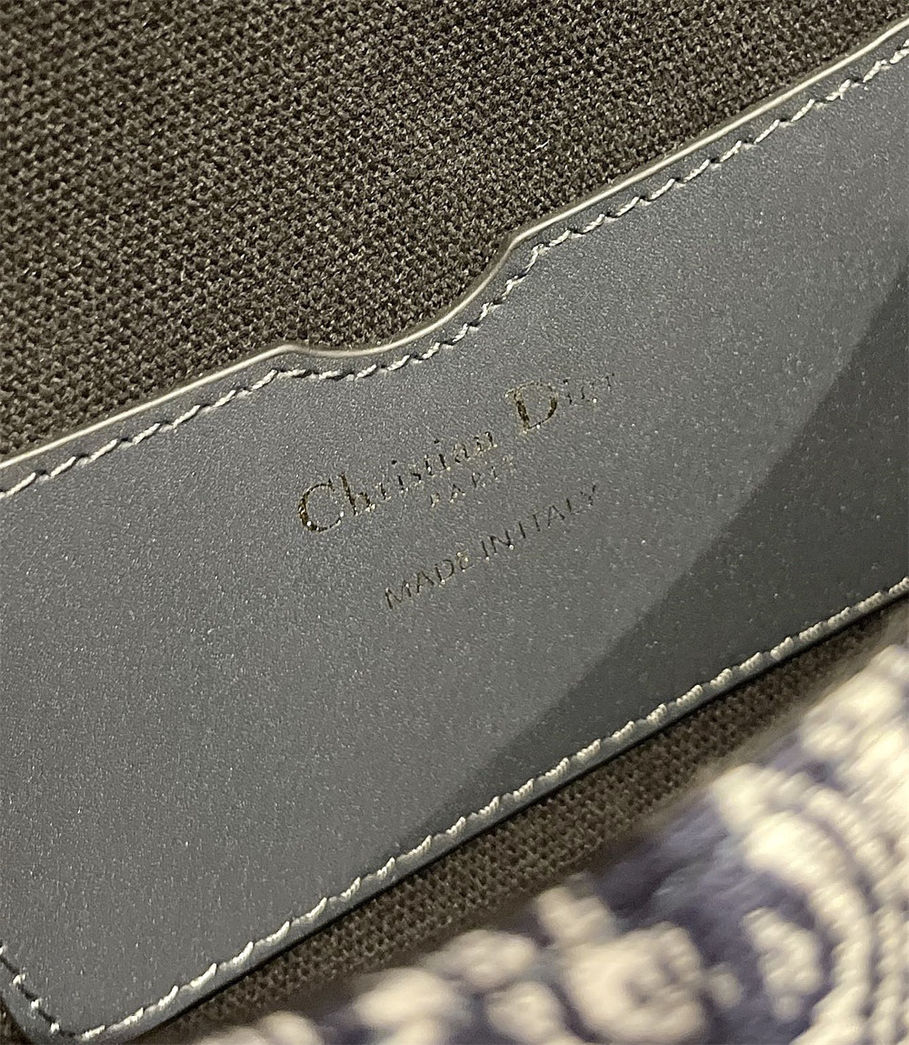 MEDIUM DIOR BOBBY BAG white black Dior Oblique Jacquard