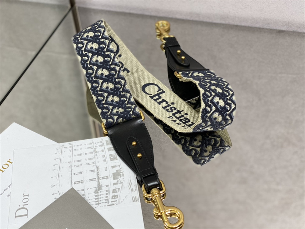 LARGE DIOR BOBBY BAG Grey Box Calfskin