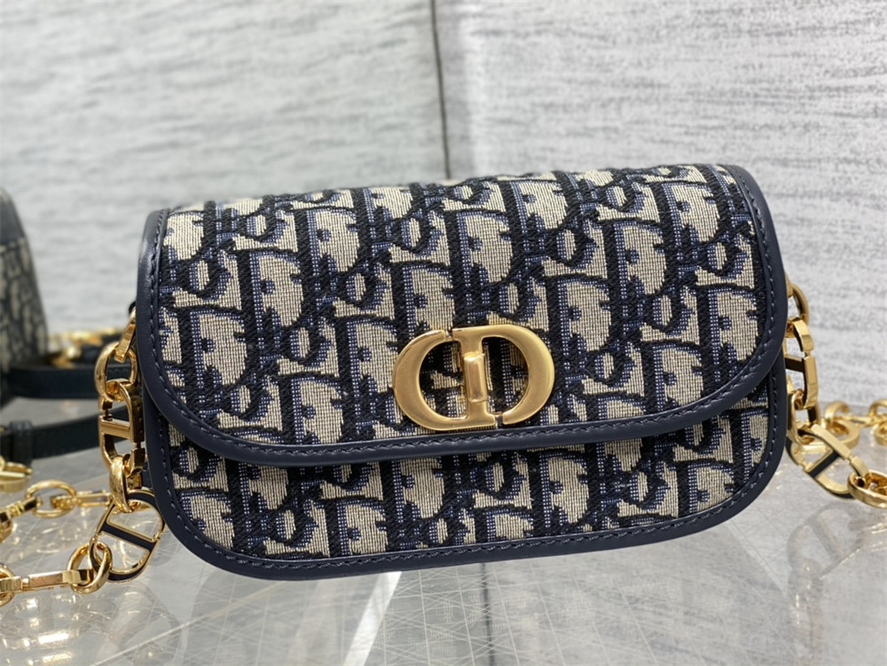 SMALL 30 MONTAIGNE AVENUE BAG Blue Dior Oblique Jacquard