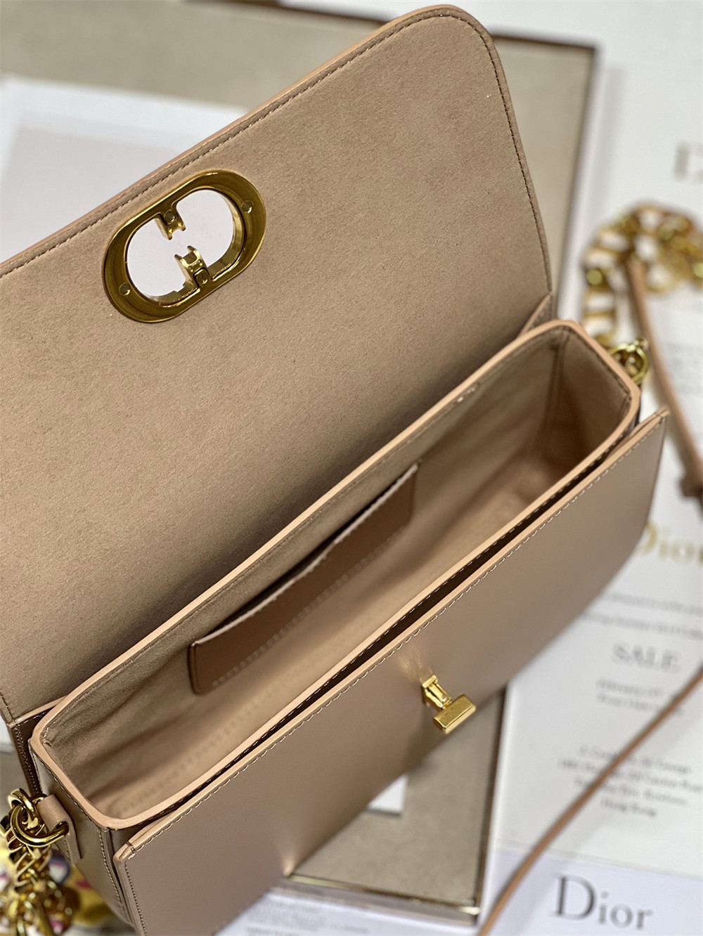 Dior 30 Montaigne Avenue Pink 22.5 x 12.5 x 6.5 cm