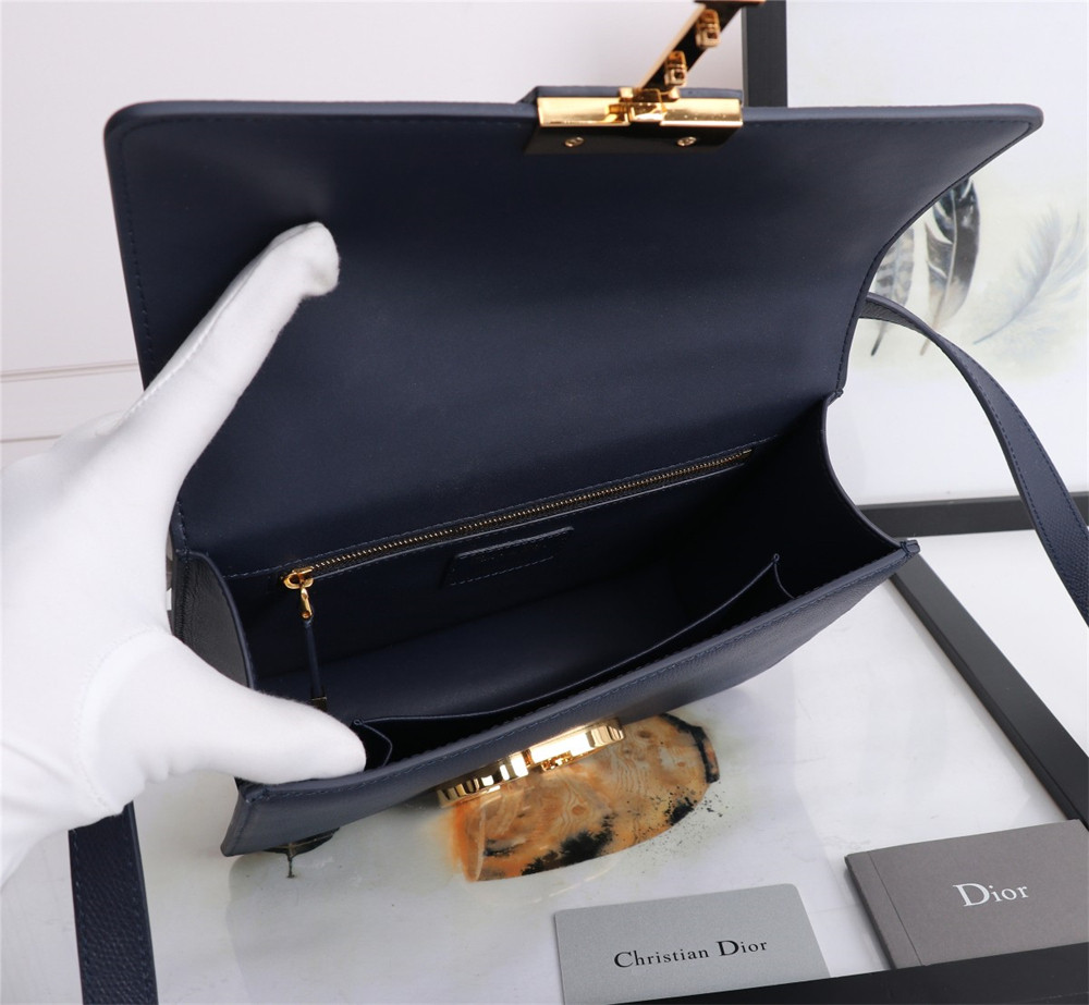 DIOR 30 MONTAIGNE CHAIN BAG Grained Navy