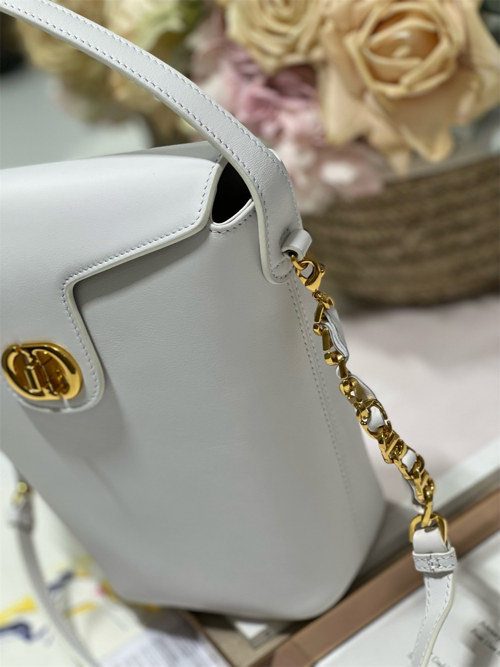 Dior 30 Montaigne Large Chain Bucket Bag White