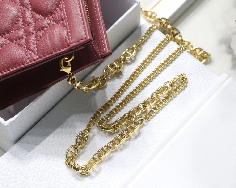 DIOR CARO ZIPPED POUCH WITH CHAIN Red Supple Cannage Calfskin 19 x 14 x 4.5 cm