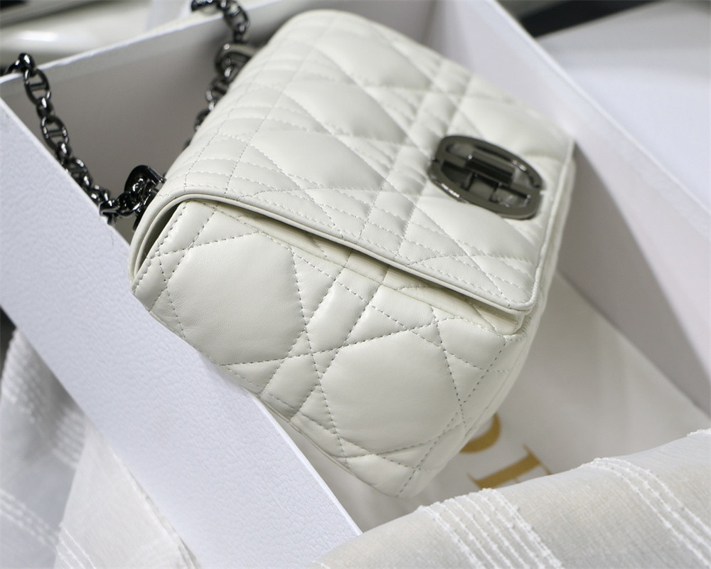 MEDIUM DIOR CARO BAG IVORY Supple Cannage Calfskin 25.5 x 15.5 x 8 cm
