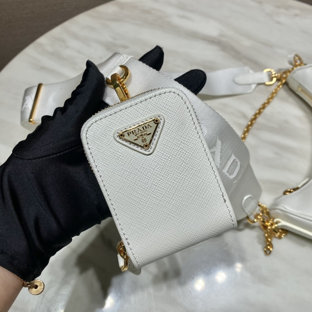 Prada Re-Edition 2005 Saffiano leather bag White