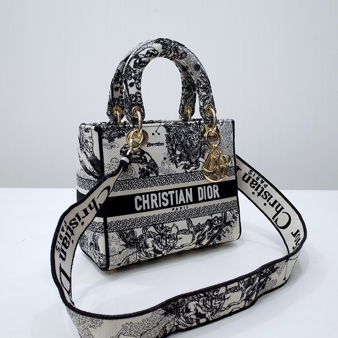 MEDIUM DIOR LADY D-LITE BAG 24 x 20 x 11 cm