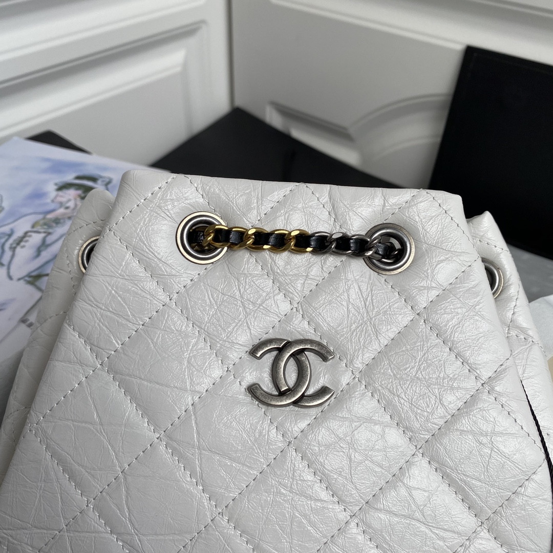 Chanel CC Gabrielle WHITE 22 x 23 x 11cm