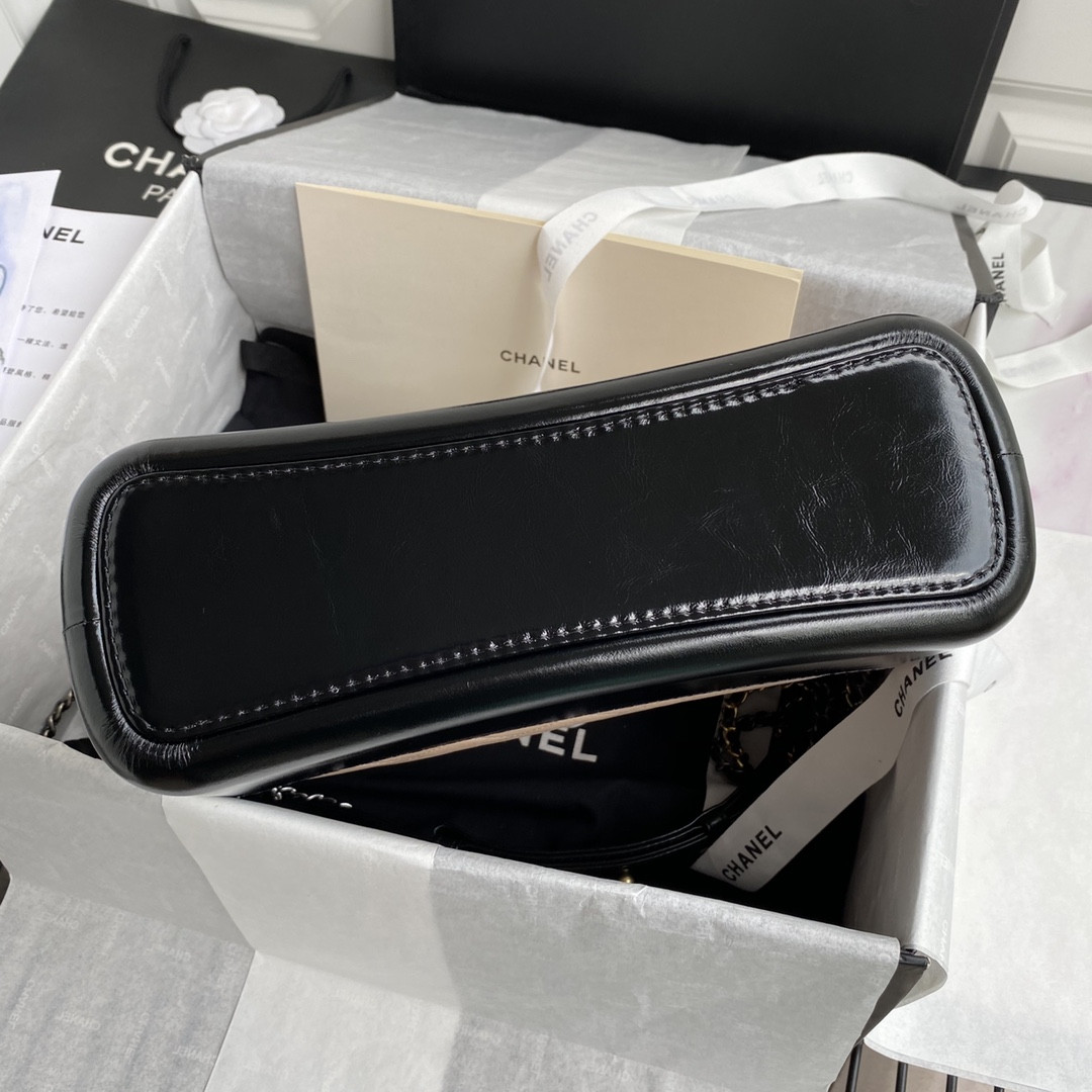 Chanel Gabrielle MEDIUM PINK BLACK 21 x 28 x 10cm