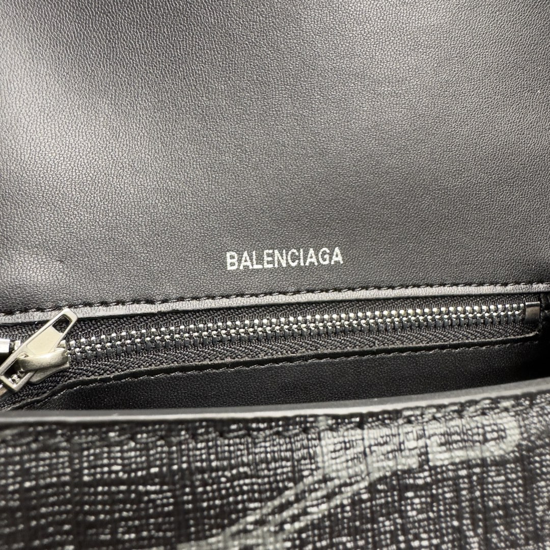 Balenciaga WOMEN