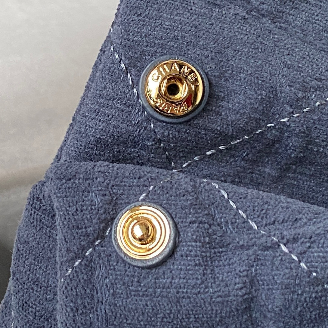 CHANEL 22 SMALL HANDBAG velvet NAVY 13.7×14.4×2.7 in