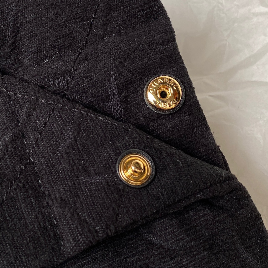 CHANEL 22 HANDBAG velvet black 15.2×16.4×3.1 in