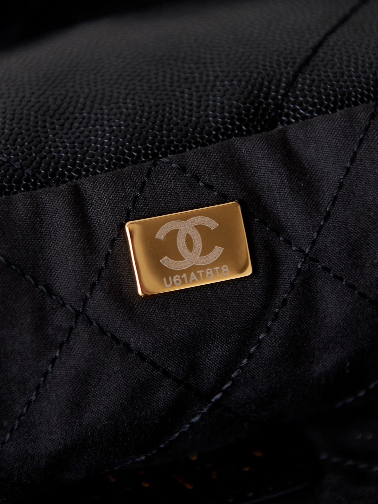 CHANEL 22 SMALL HANDBAG Shiny Calfskin & GOLD Metal BLACK 13.7×14.4×2.7 in