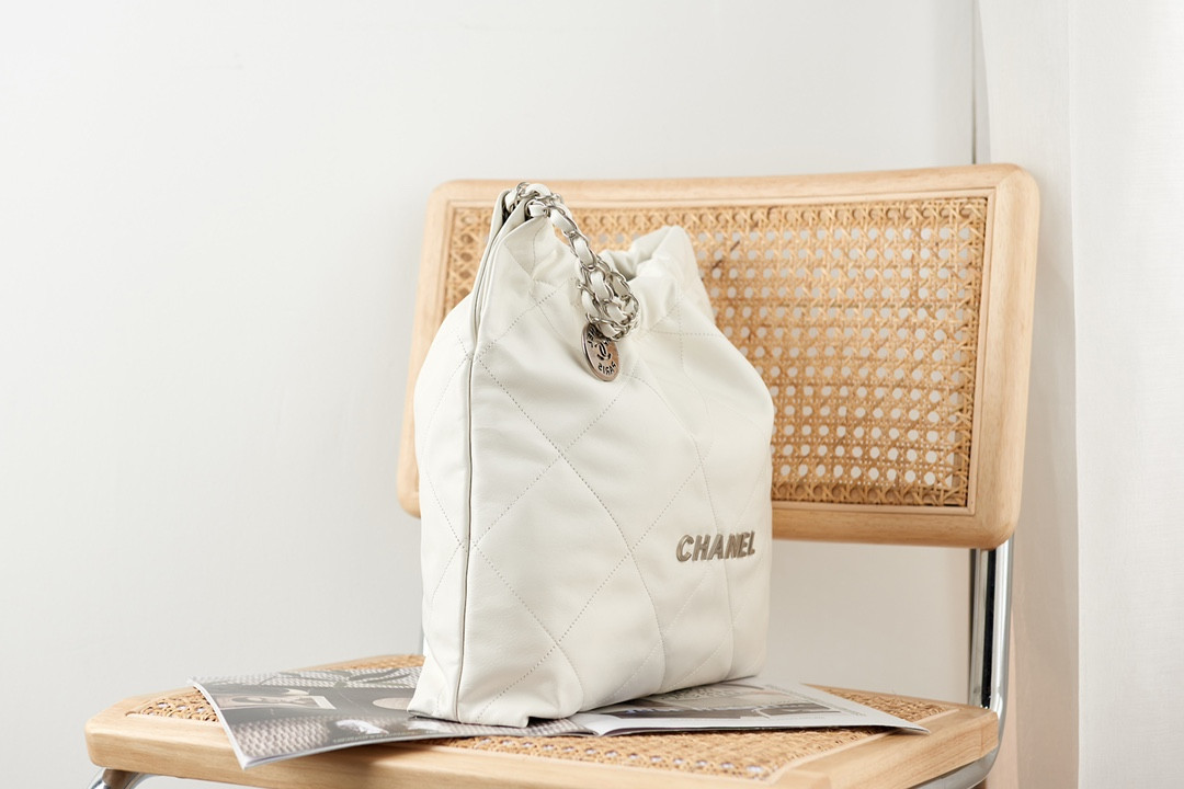 CHANEL 22 HANDBAG Metallic Shaded Calfskin & Silver-Tone Metal White 15.2×16.4×3.1 in