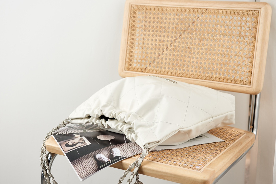 CHANEL 22 HANDBAG Metallic Shaded Calfskin & Silver-Tone Metal White 15.2×16.4×3.1 in