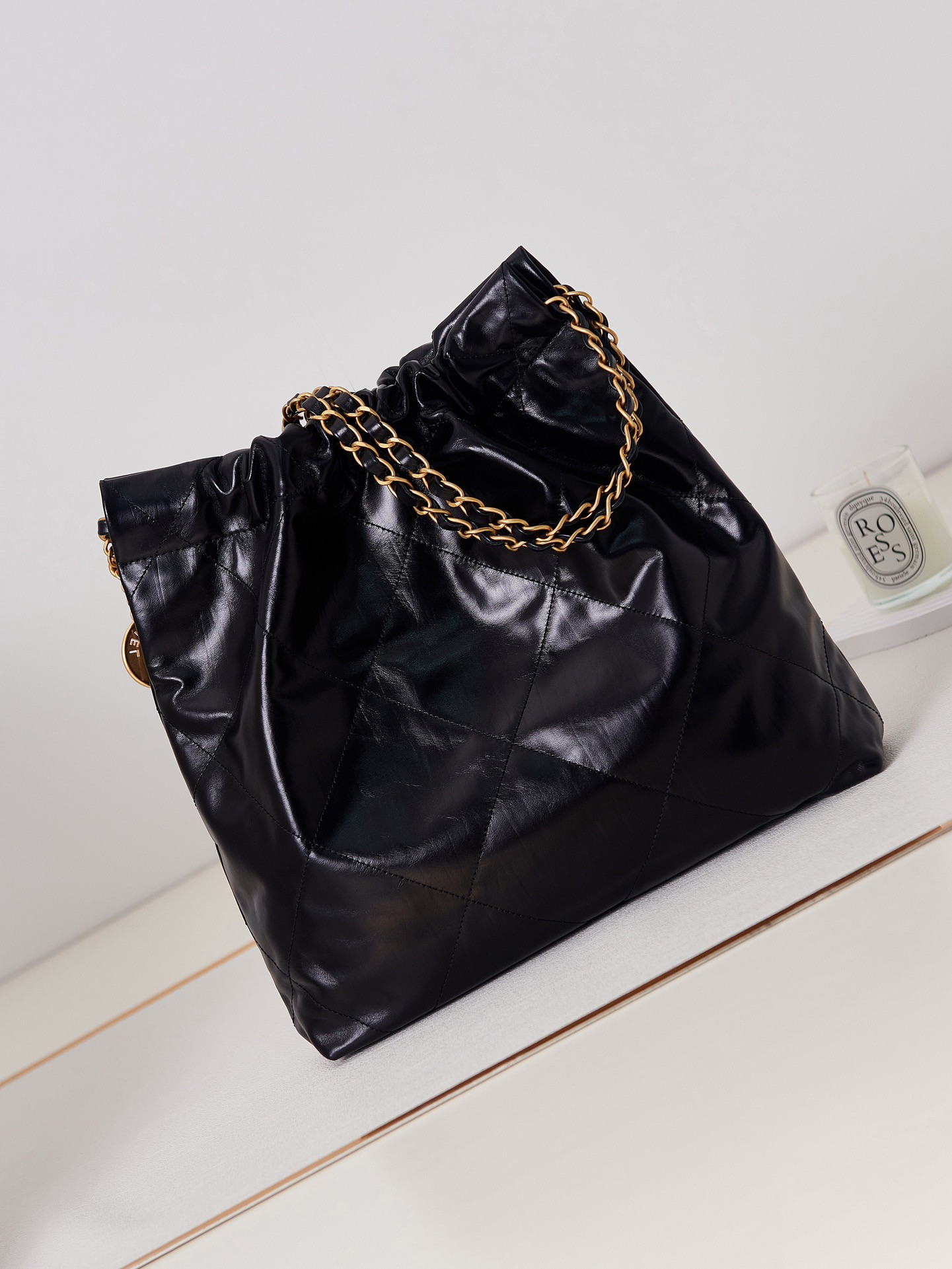 CHANEL 22 SMALL HANDBAG Shiny Calfskin & GOLD Metal BLACK 13.7×14.4×2.7 in