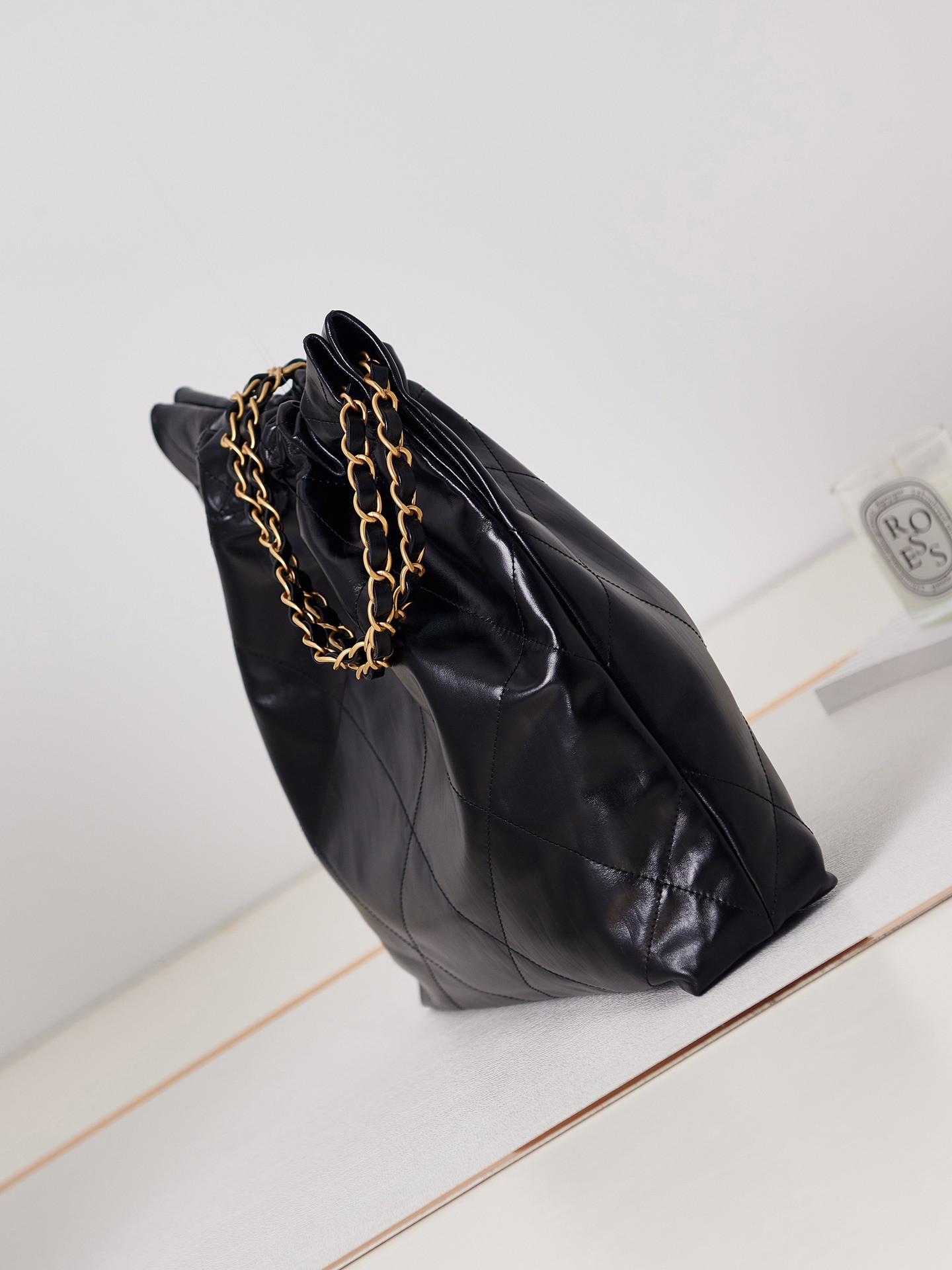 CHANEL 22 SMALL HANDBAG Shiny Calfskin & GOLD Metal BLACK 13.7×14.4×2.7 in