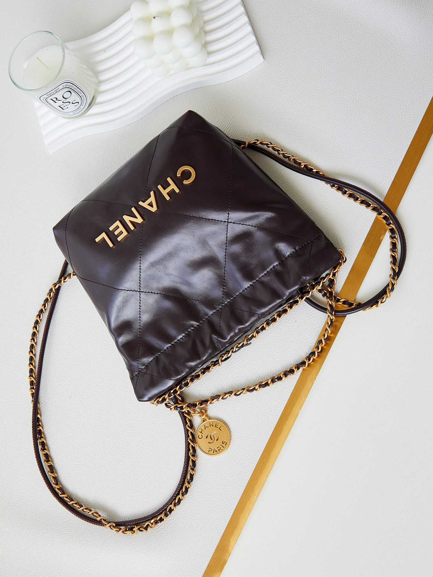 CHANEL 22 MINI HANDBAG Shiny Calfskin 7.8 × 7.4 × 2.3 in