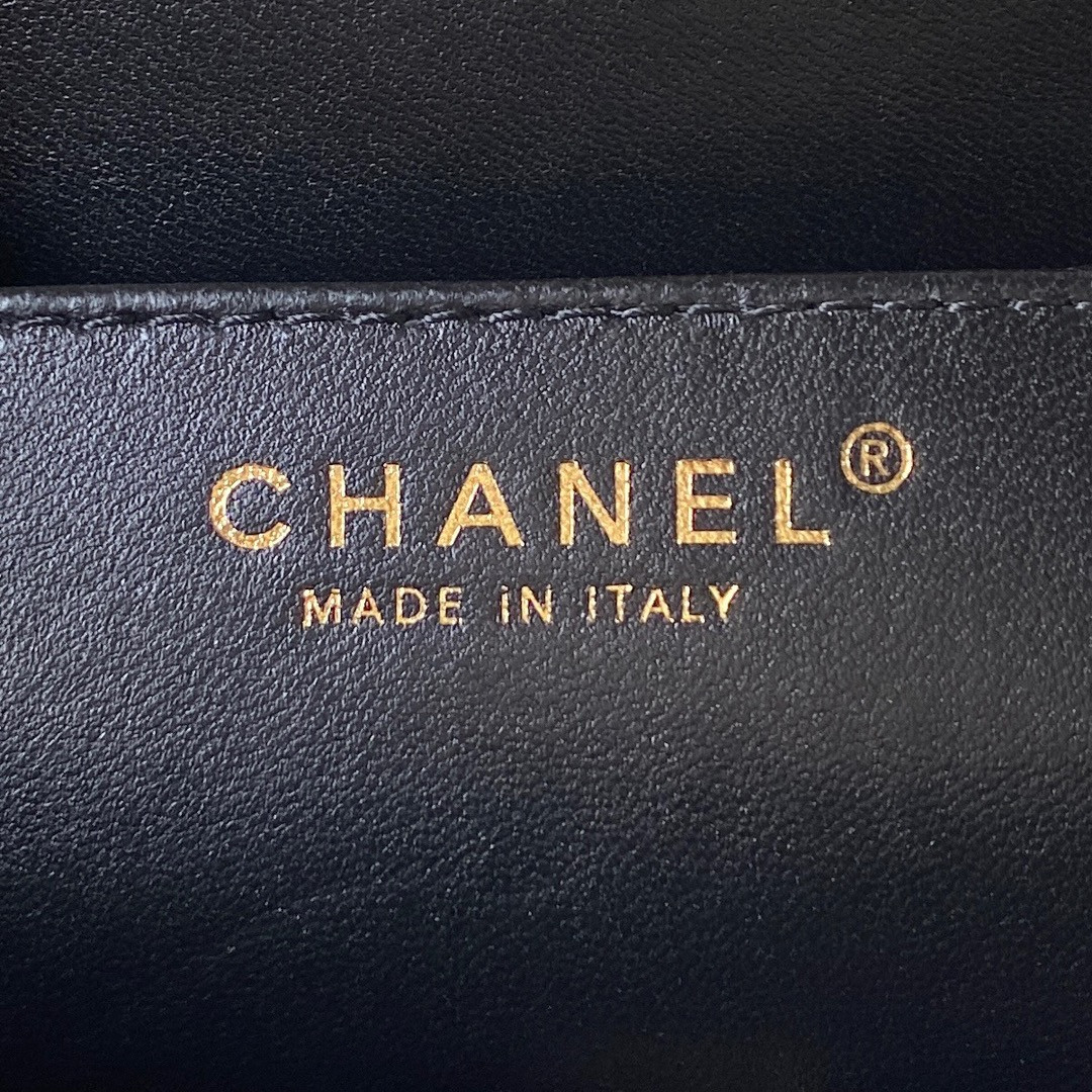 CHANEL BAGUETTE BAG BLACK 17.5×20×5cm