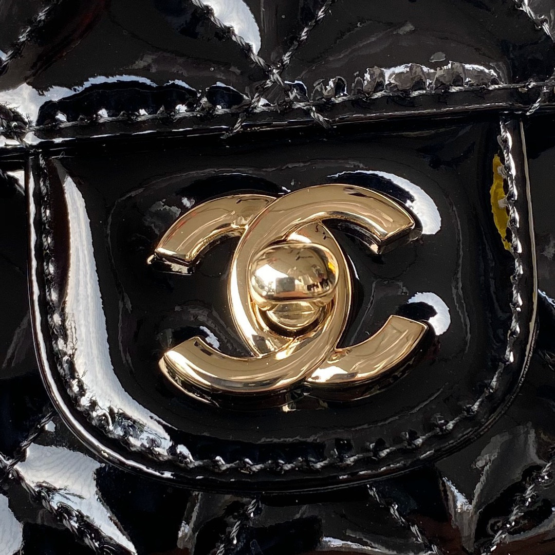 CHANEL MINI FLAP BAG & STAR COIN PURSE BLACK 5.9 × 7.8 × 2.5 in