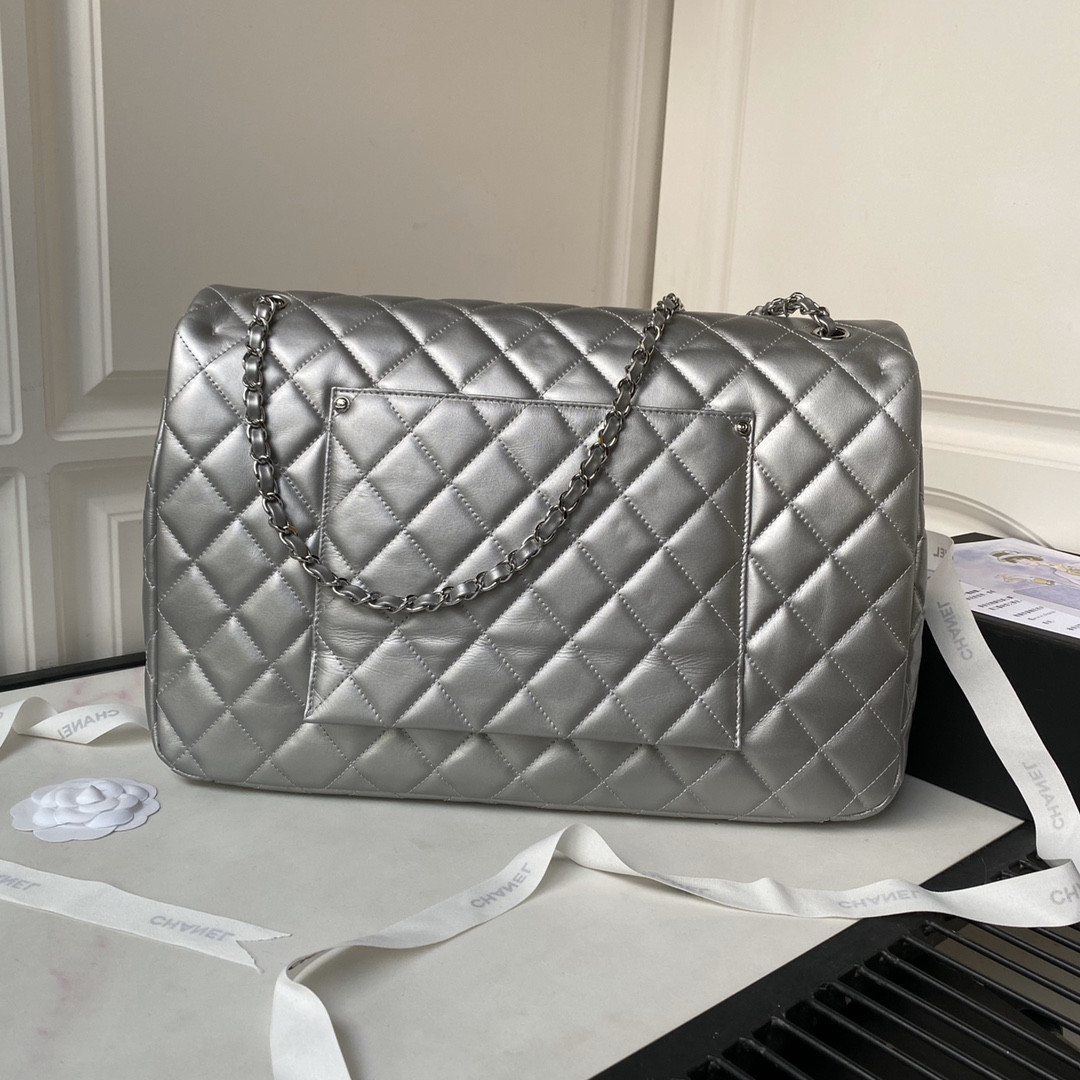 CHANEL CLASSIC FLAP SILVER 28x38x12cm