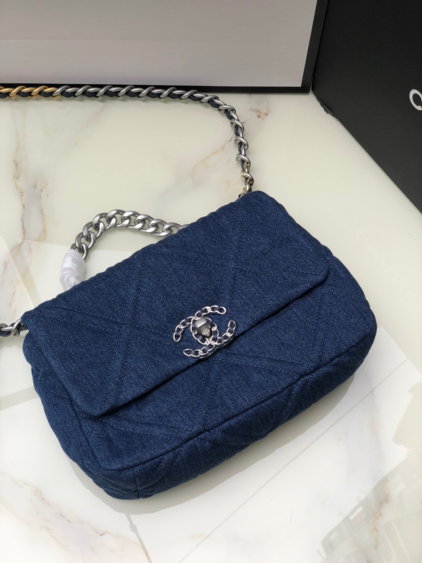 CHANEL 19 HANDBAG, Gold-Tone, Silver-Tone & Ruthenium-Finish Metal Navy 6.2 × 10.1 × 3.5 in