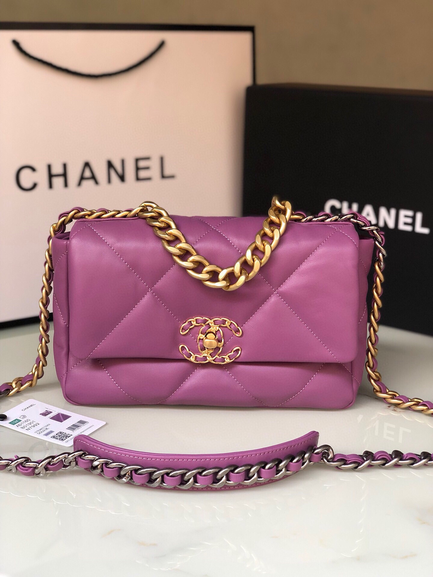 CHANEL 19 HANDBAG Shiny Leather, Gold-Tone, Silver-Tone & Ruthenium-Finish Metal Purple 6.2 × 10.1 × 3.5 in