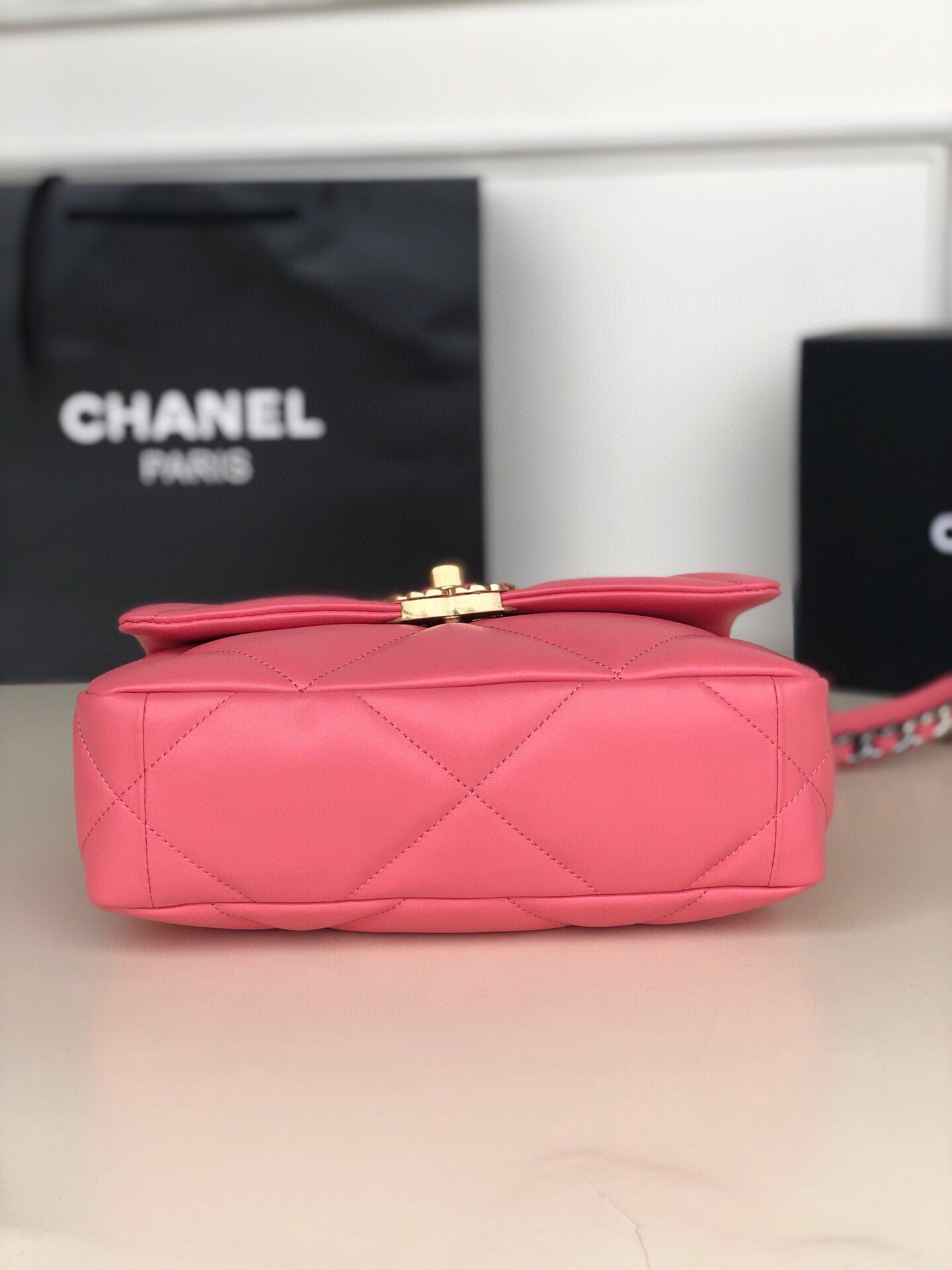 CHANEL 19 HANDBAG Shiny Leather, Gold-Tone, Silver-Tone & Ruthenium-Finish Metal Pink 6.2 × 10.1 × 3.5 in
