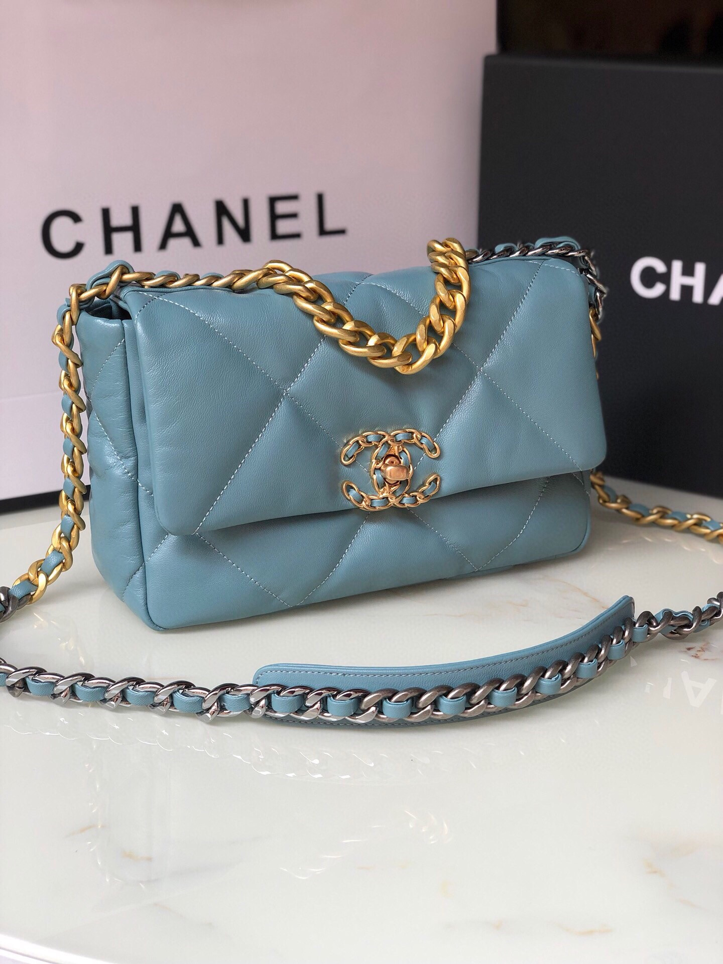 CHANEL 19 HANDBAG Shiny Leather, Gold-Tone, Silver-Tone & Ruthenium-Finish Metal Blue 6.2 × 10.1 × 3.5 in