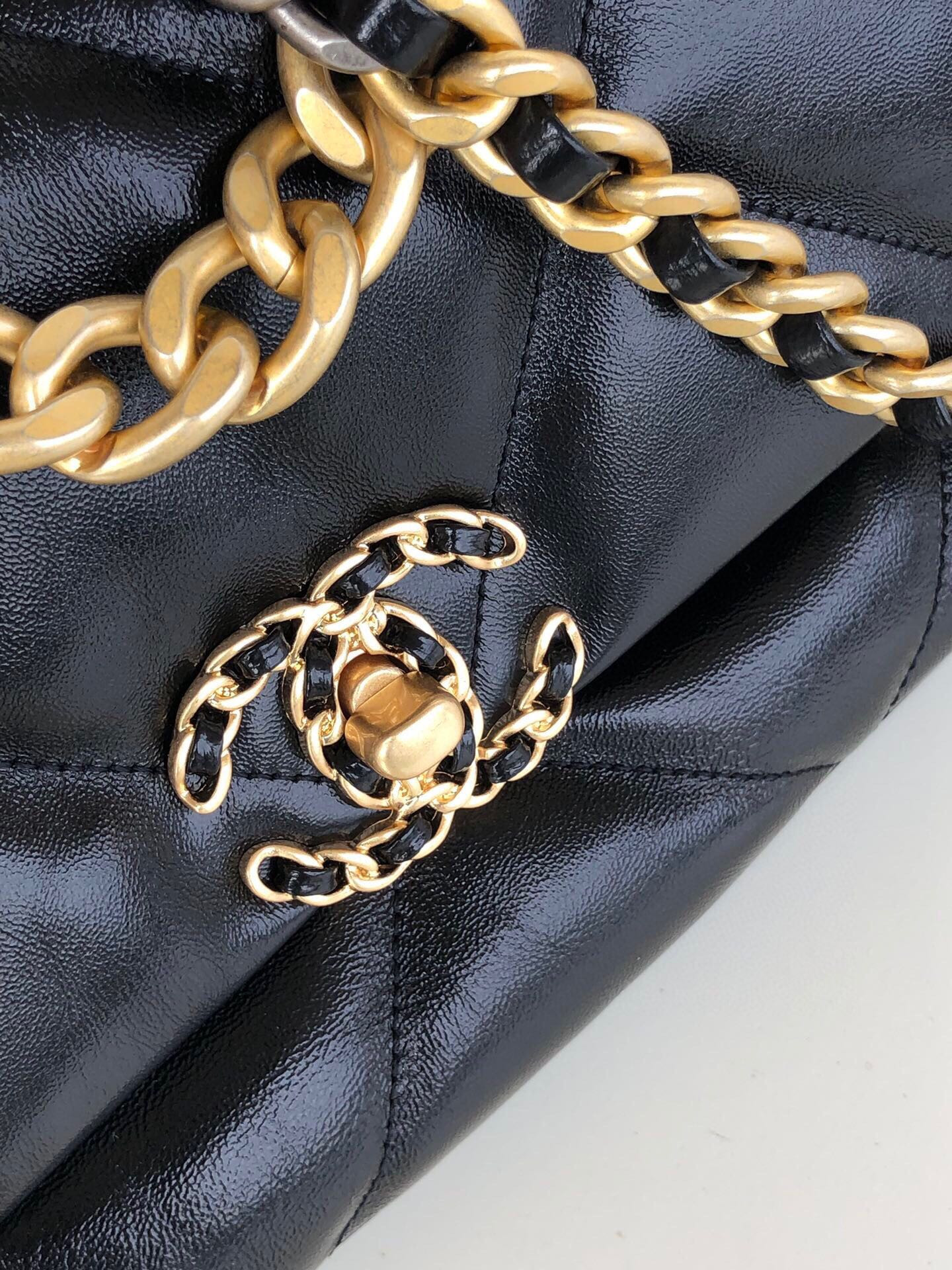 CHANEL 19 HANDBAG Shiny Leather, Gold-Tone, Silver-Tone & Ruthenium-Finish Metal Black 6.2 × 10.1 × 3.5 in
