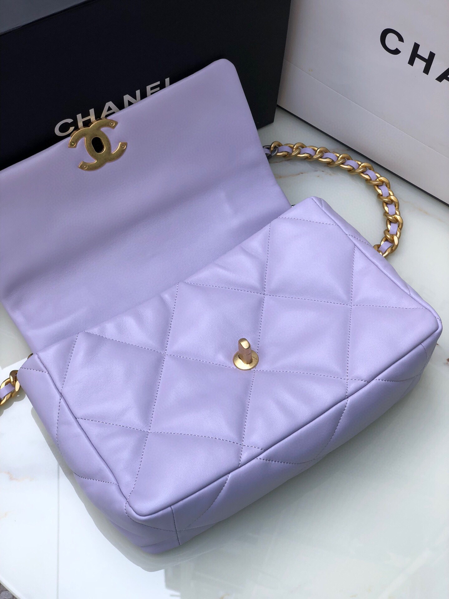 CHANEL 19 LARGE HANDBAG Shiny Leather, Gold-Tone, Silver-Tone & Ruthenium-Finish Metal Purple 7.8 × 11.7 × 3.9 in