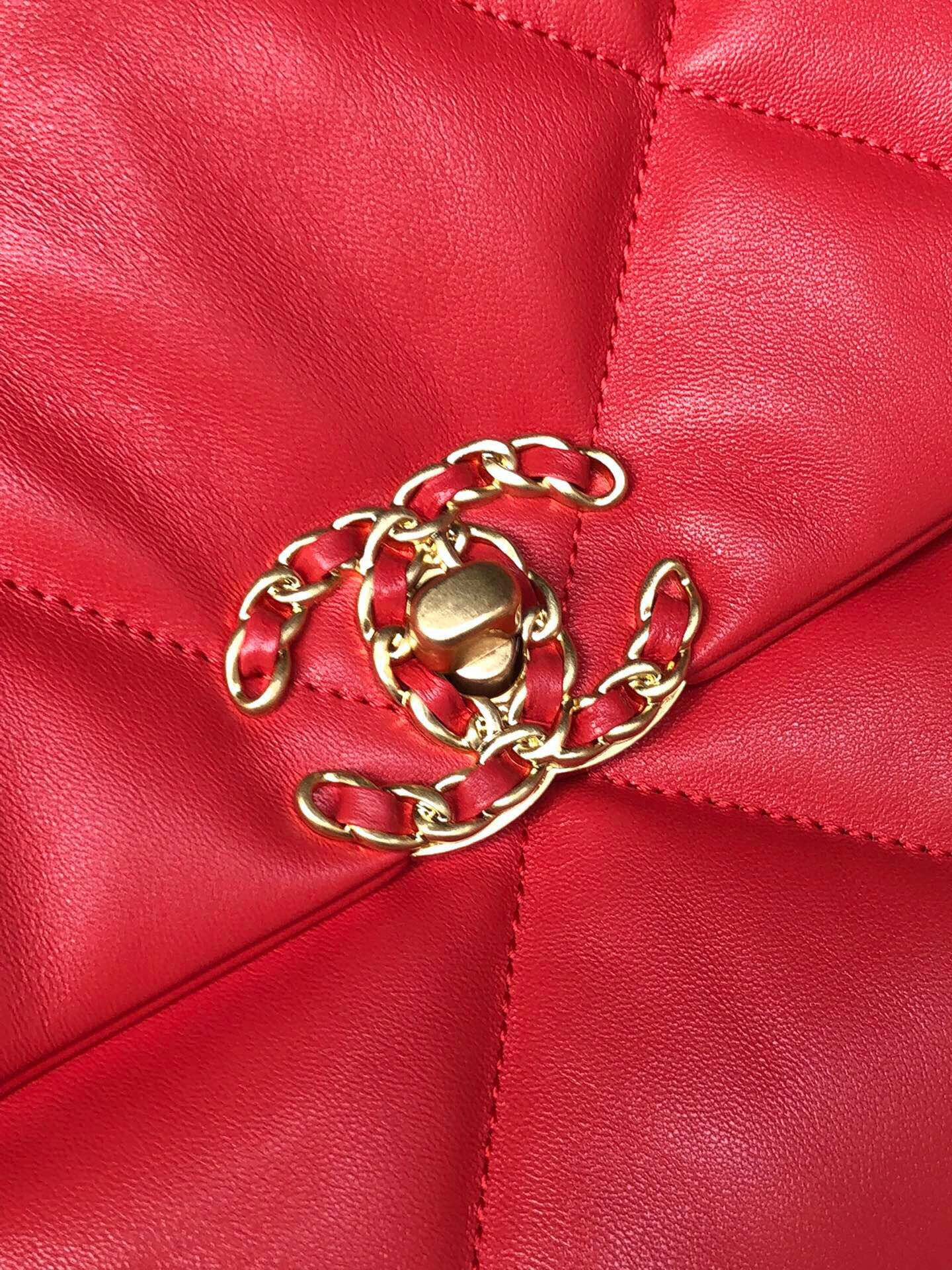 CHANEL 19 LARGE HANDBAG Shiny Leather Red, Gold-Tone, Silver-Tone & Ruthenium-Finish Metal 7.8 × 11.7 × 3.9 in