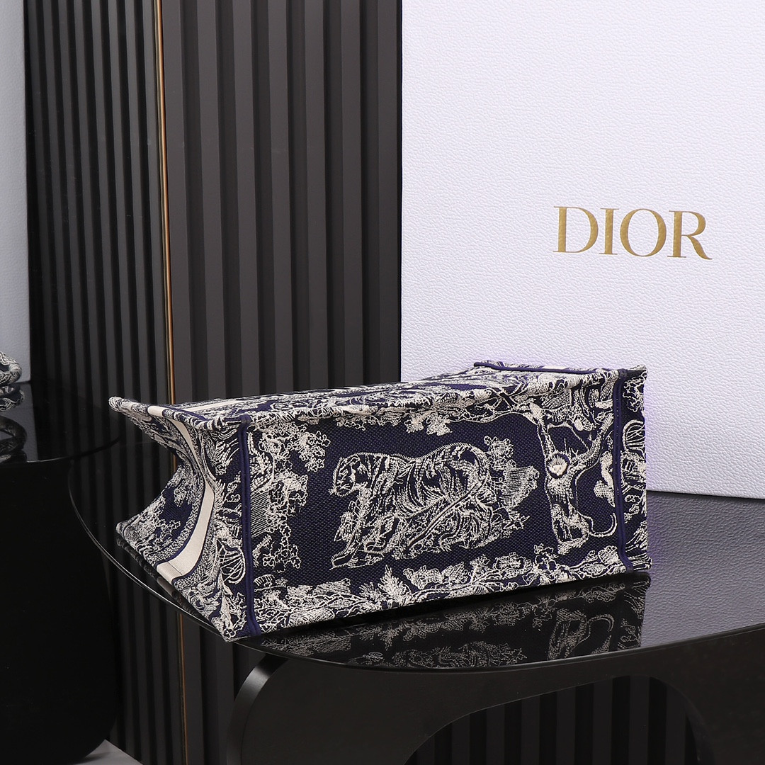 Medium Dior Book Tote Blue and Ecru Toile de Jouy Reverse Embroidery 14 x 11 x 6.5 inches