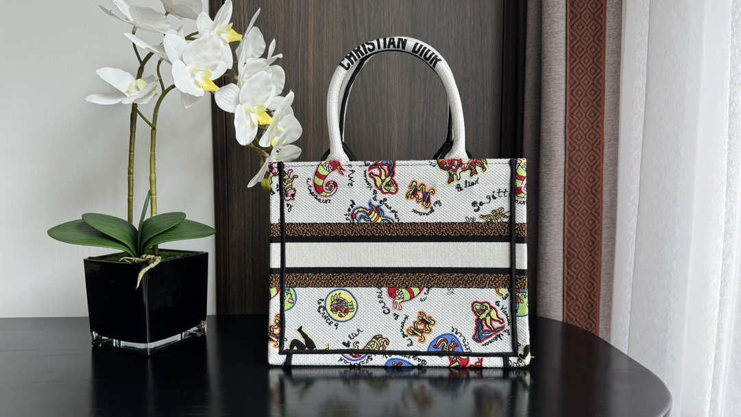 Small DIOR BOOK TOTE WHITE MULTICOLOR DRAGON ZODIAC EMBROIDERY 10.5 x 8.5 x 5.5 inches