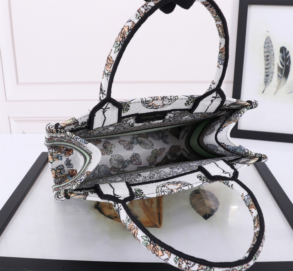 Small DIOR BOOK TOTE WHITE MULTICOLOR TOILE DE JOUY MEXICO EMBROIDERY 10.5 x 8.5 x 5.5 inches