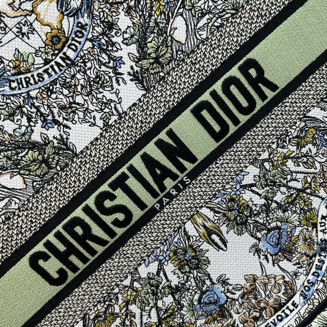 Large DIOR BOOK TOTE WHITE MULTICOLOR TOILE DE JOUY MEXICO EMBROIDERY 16.5 x 14 x 7.5 inches