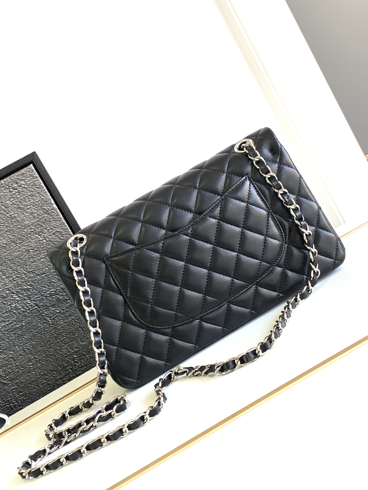 CHANEL CLASSIC HANDBAG GRAINED SHINY CALFSKIN & SILVER-TONE METAL BLACK 6 × 9.9 × 2.5 in