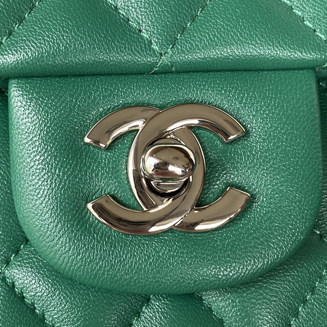CHANEL CLASSIC HANDBAG GRAINED SHINY CALFSKIN & SILVER-TONE METAL GREEN 6 × 9.9 × 2.5 in