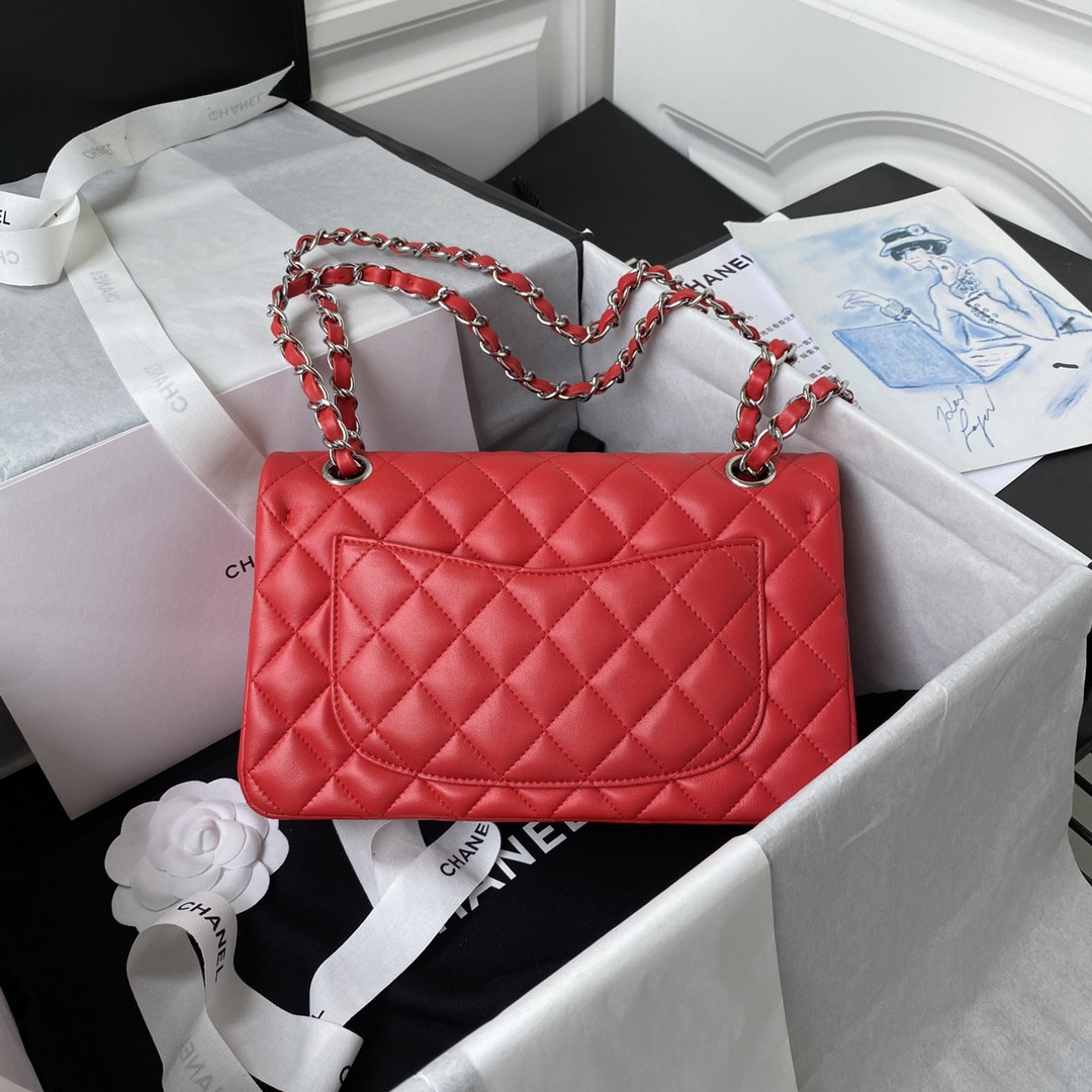 CHANEL SMALL CLASSIC HANDBAG LAMBSKIN & SILVER-TONE METAL Red 5.7 × 9 × 2.3 IN