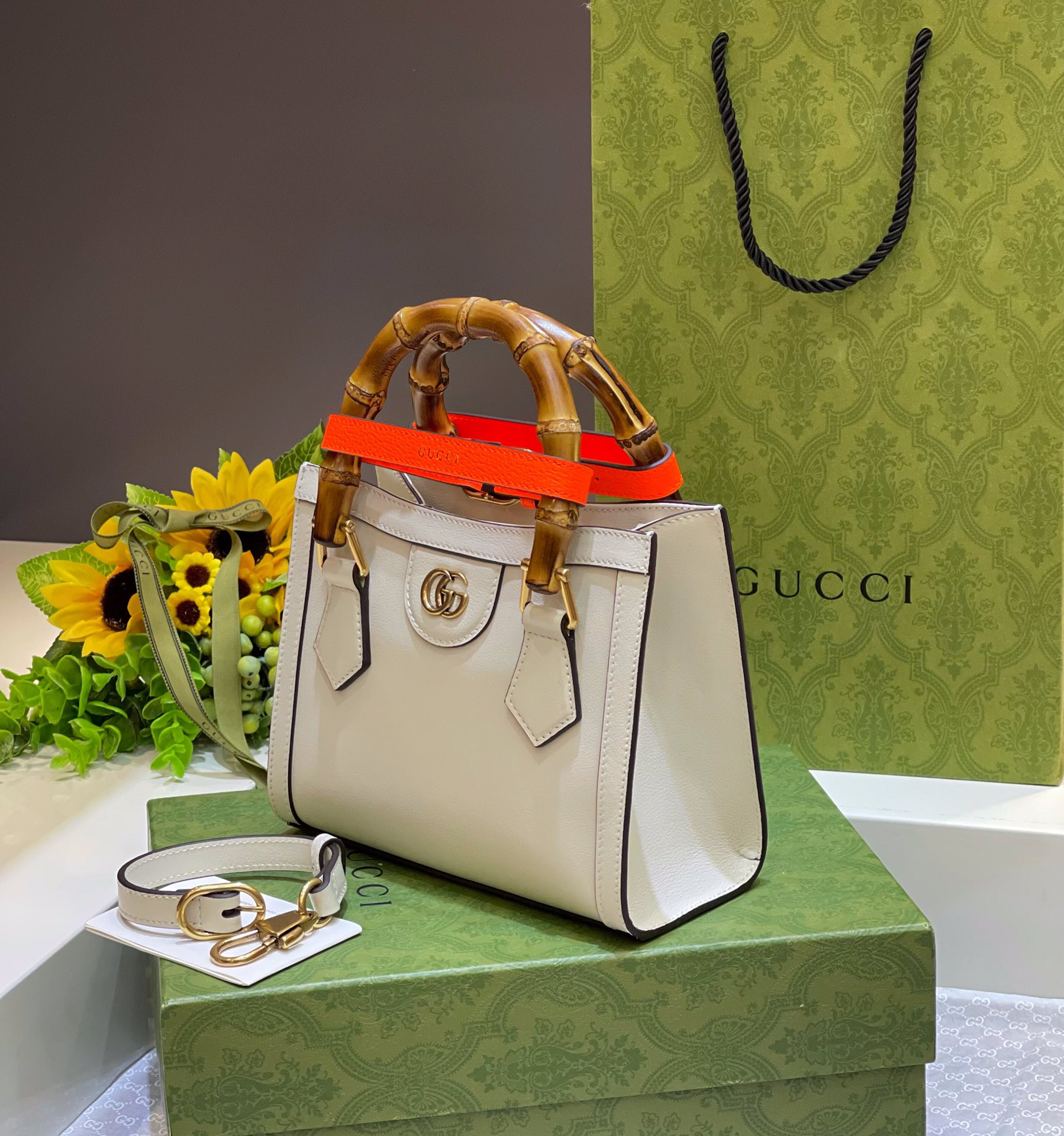 GUCCI DIANA MINI TOTE BAG White 20W x 16H x 10D CM