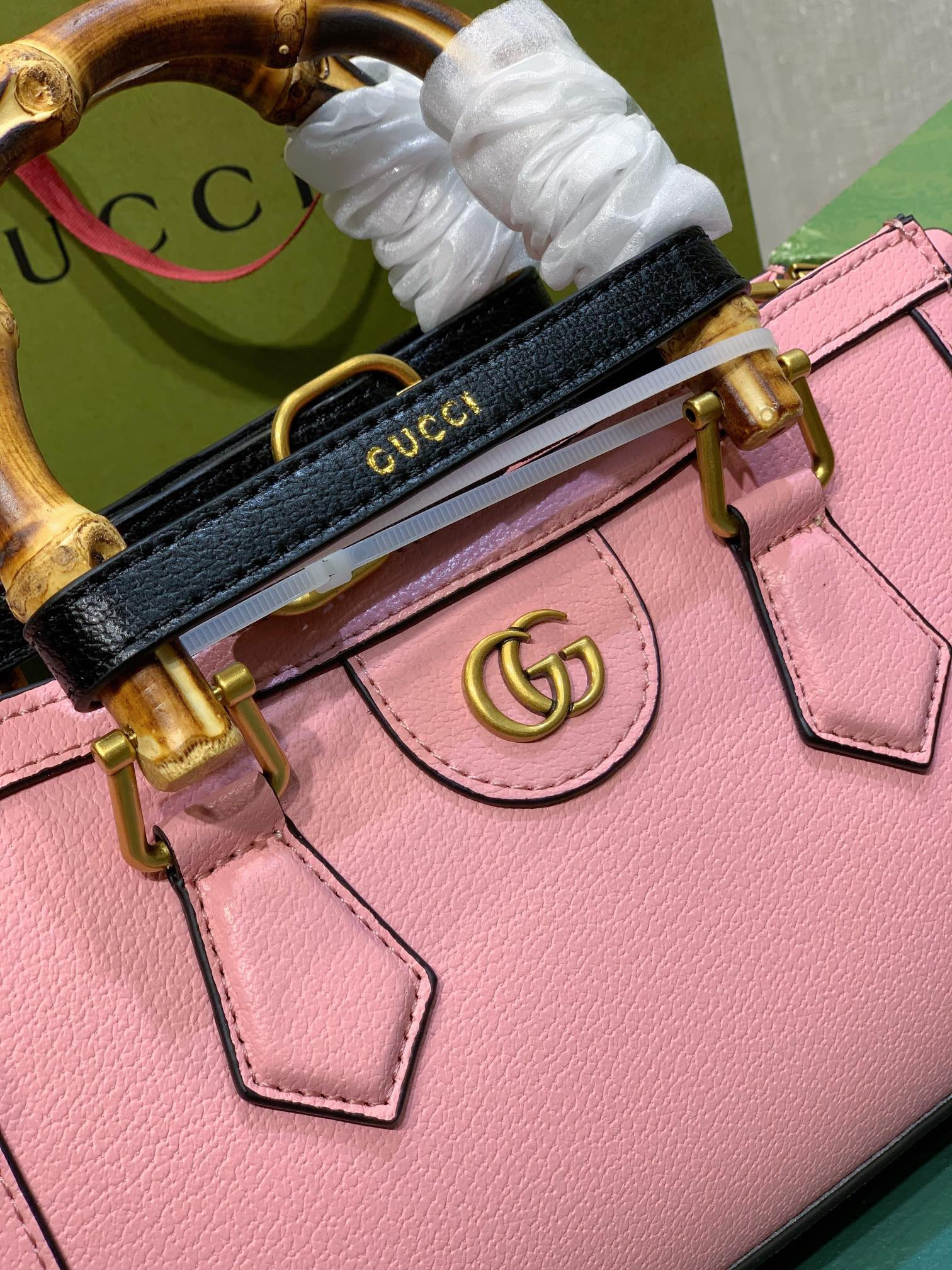 GUCCI DIANA SMALL SHOULDER BAG Pink 25W x 16H x 9D CM