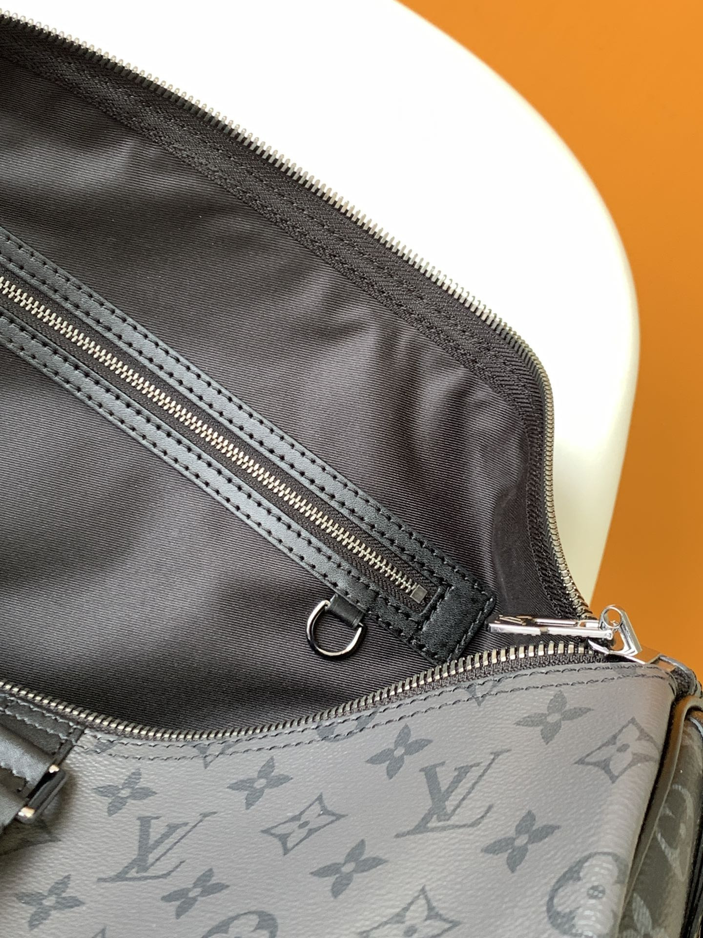 Louis Vuitton Keepall Bandoulière 50 M45392