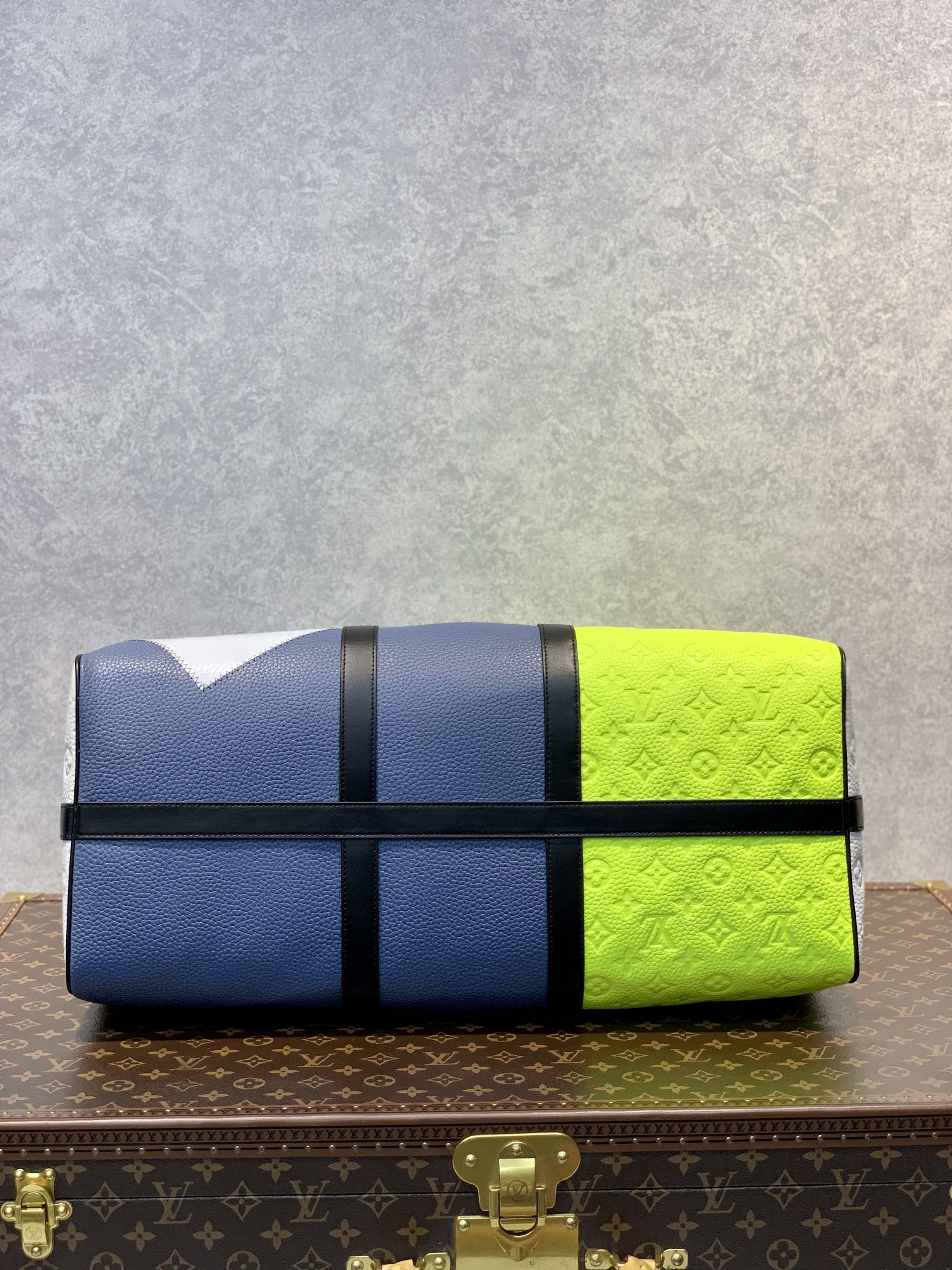 Louis Vuitton Keepall Bandoulière 50 M59922